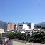 Leblon Central